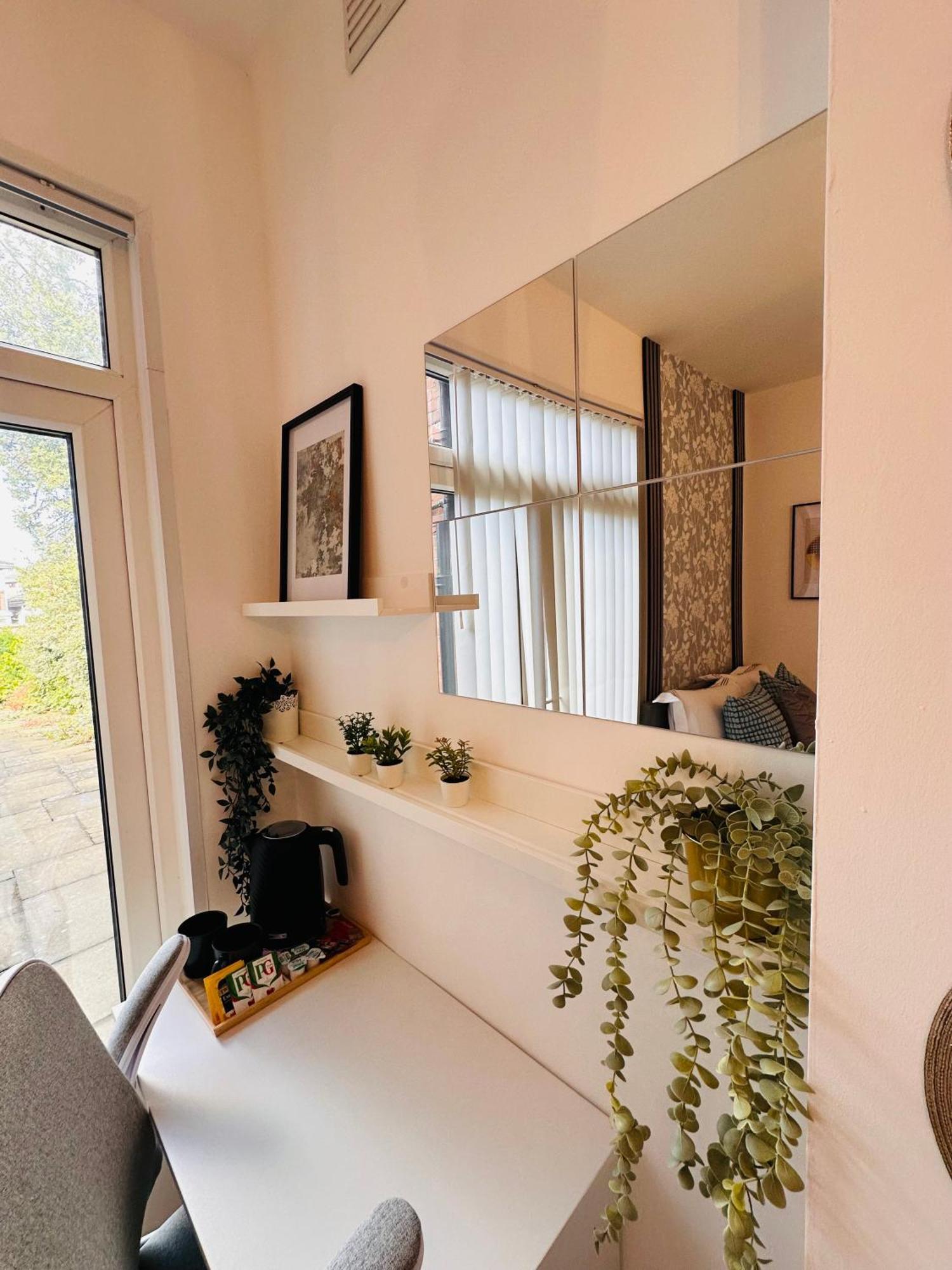 R2 - Elegant Private Room Opposite Queen Elizabeth Hospital - Harborne ברמינגהאם מראה חיצוני תמונה