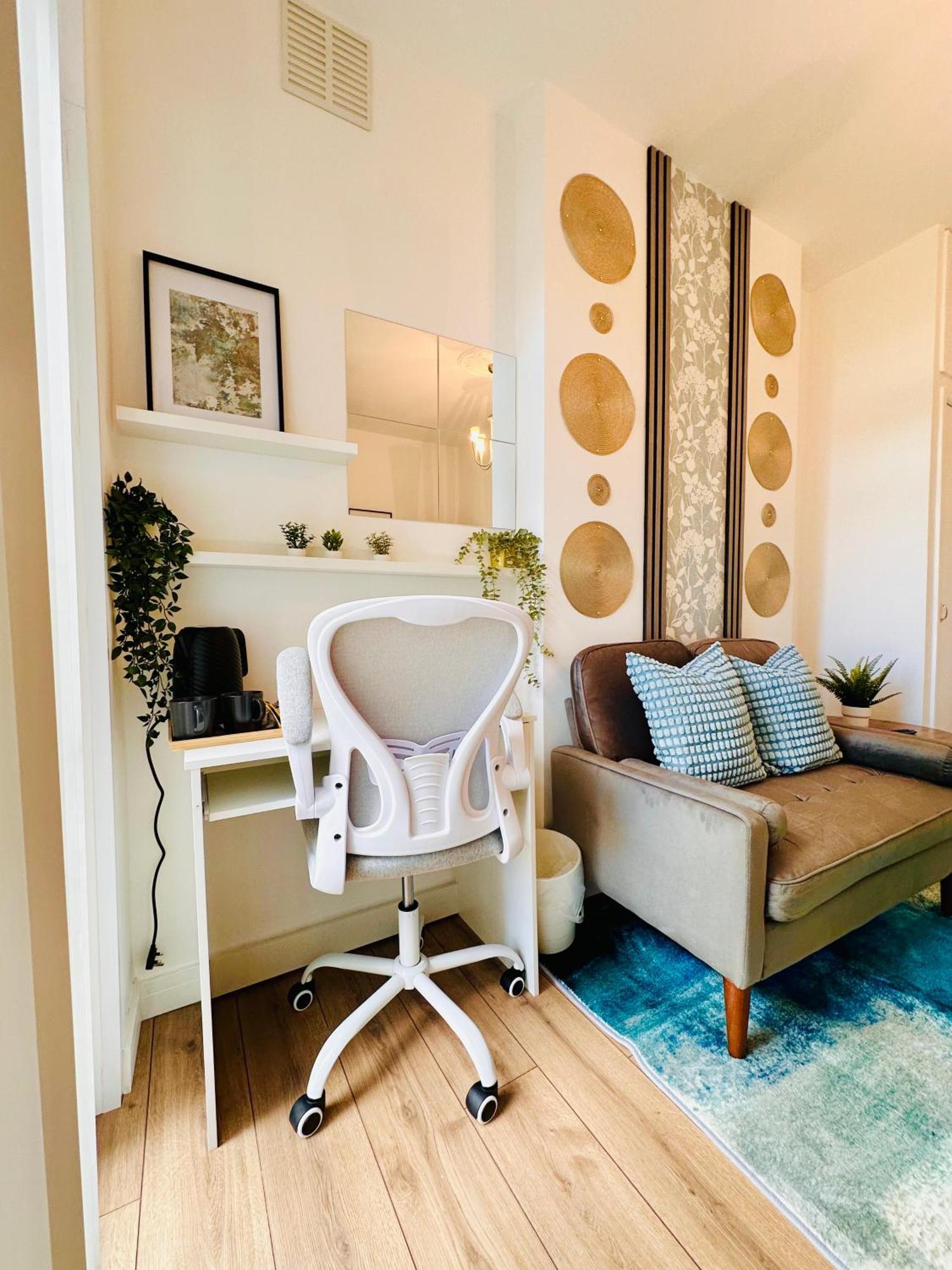 R2 - Elegant Private Room Opposite Queen Elizabeth Hospital - Harborne ברמינגהאם מראה חיצוני תמונה