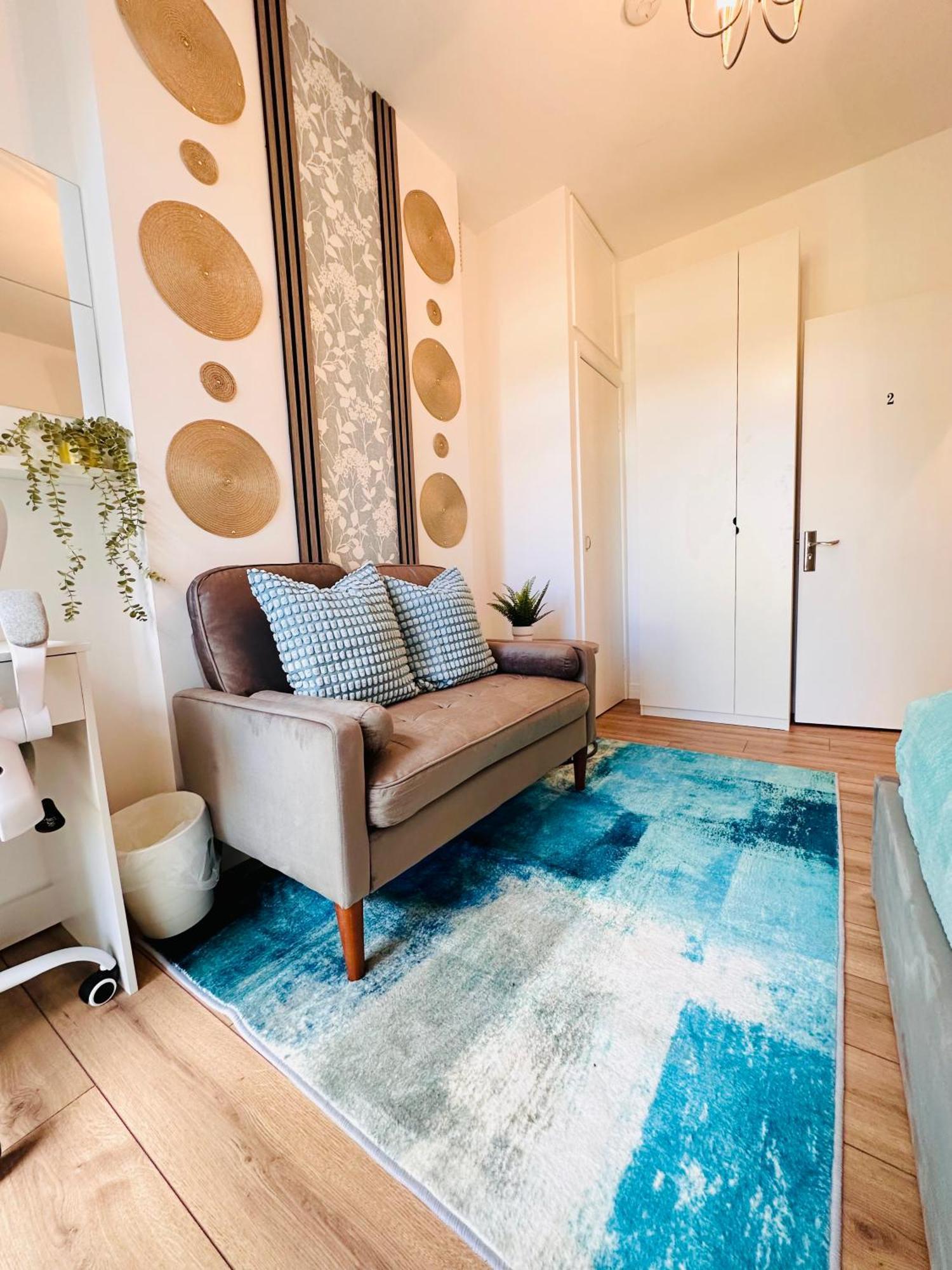 R2 - Elegant Private Room Opposite Queen Elizabeth Hospital - Harborne ברמינגהאם מראה חיצוני תמונה